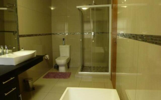 Springbok Apartments