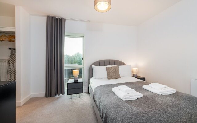 Stayo Apartments Barking Wharf