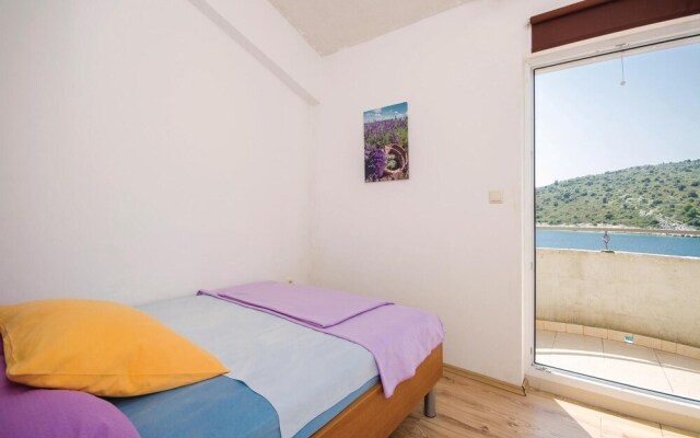 Stunning Home in Sevid With Wifi and 4 Bedrooms