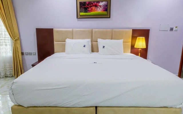 Alheri Royal Apartment