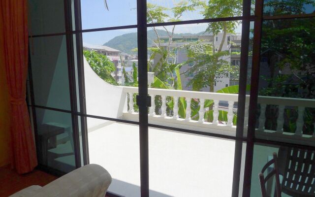 Natural Mystic Patong Residence