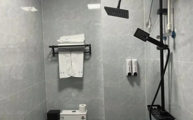 Yijia Yupin Hotel Apartments – Bathroom – Danzhou