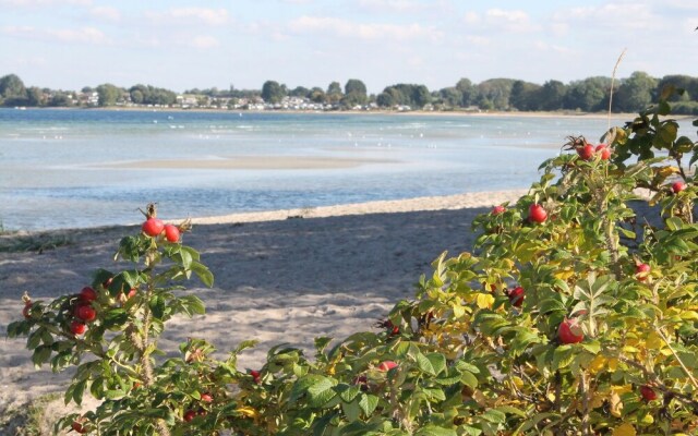 Lovely Bungalow in Hohenkirchen Germany by the Sea