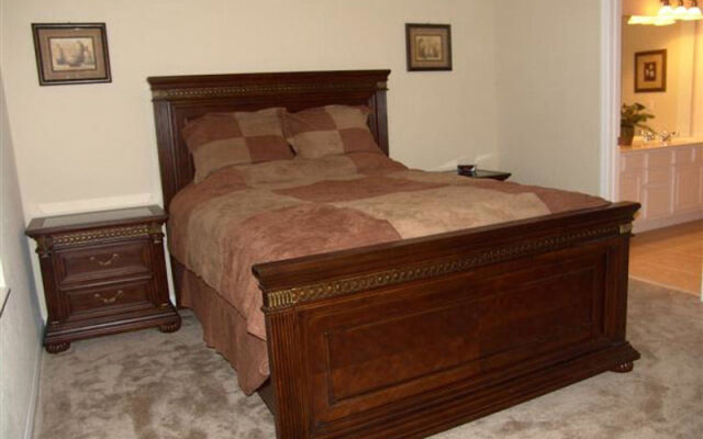 Alamo Vacation Rentals - Greater Orlando Area