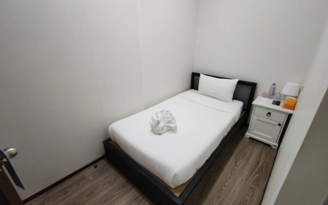 Thyme Xeriscape Hostel