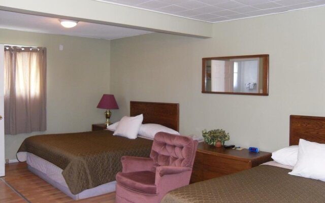 Hotel Bethel - Fort MacLeod, AB