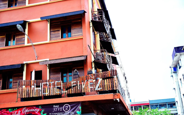 Hotel Five 2