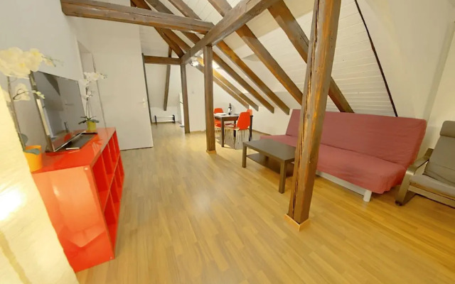 ZH Strawberry - Oerlikon Hitrental Apartment