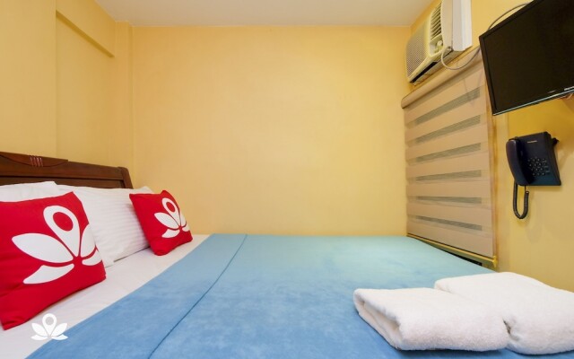 ZEN Rooms Time Travellers Makati