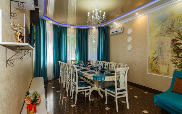 Вилла на Крыловской