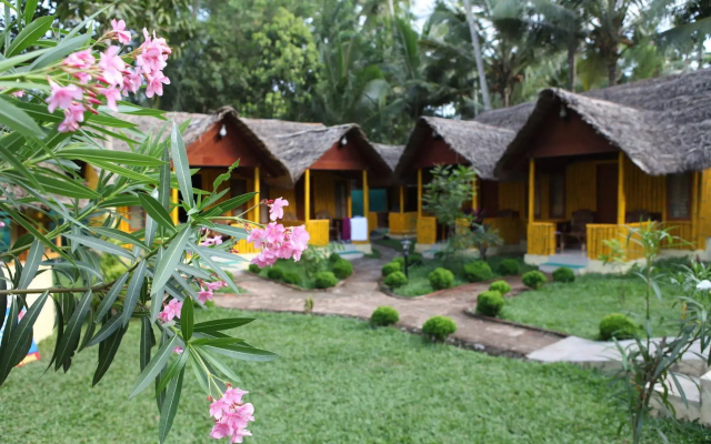 Savithri Inn