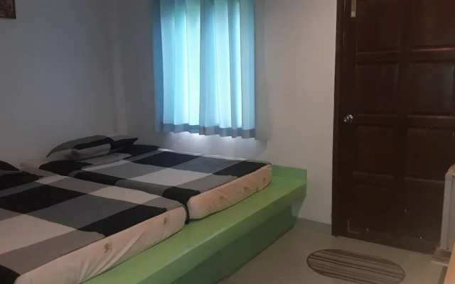 Suanrimtarn Suanphung