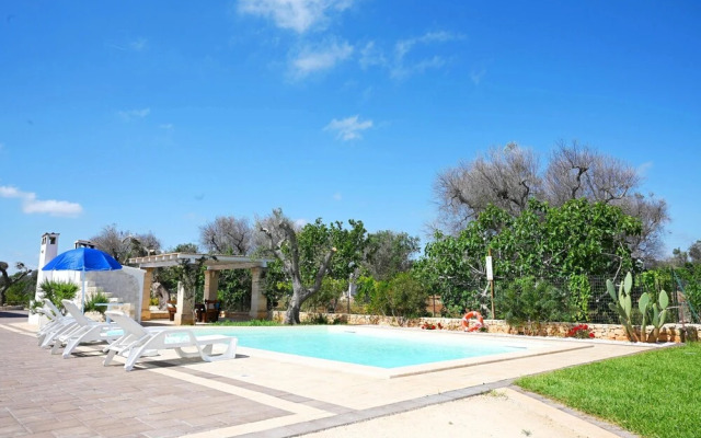 Villa Lino With Pool by Wonderful Italy