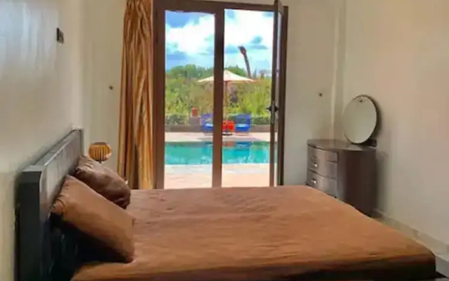 Villa Familiale De 5 Chambres Avec Piscine
