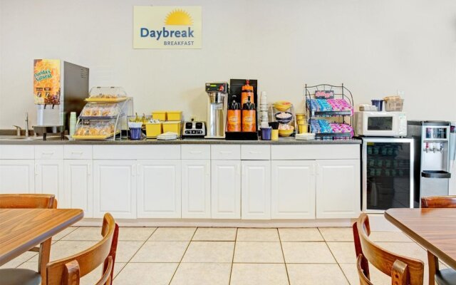 Days Inn Sanford