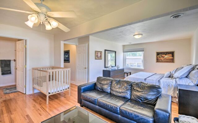 Spacious Chesapeake Home w/ Pool Table!