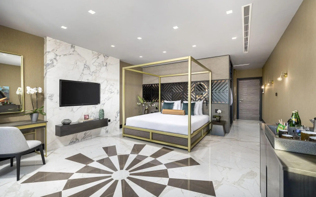 Lure Hotel & SPA