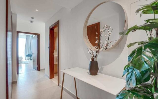 Newly Furnished Apartment in Marina Gate 2