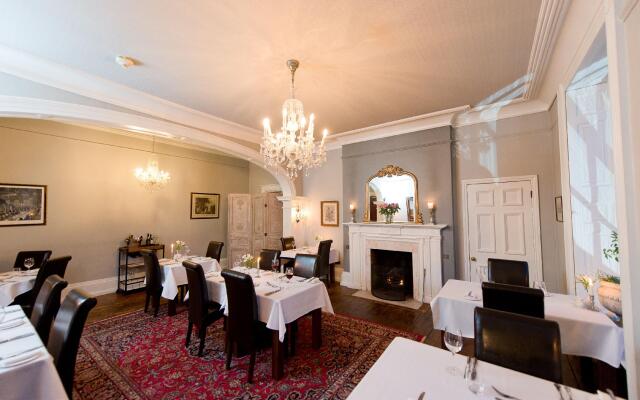 Glewstone Court Country House Hotel