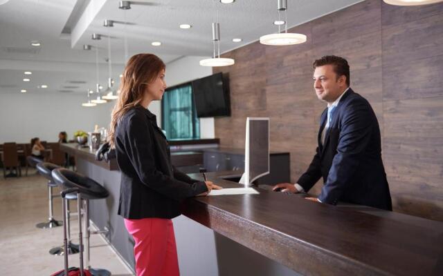 HOTEL NEW IN - Ingolstadt - Gaimersheim