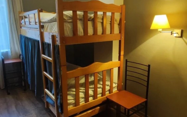 Hostel Simple