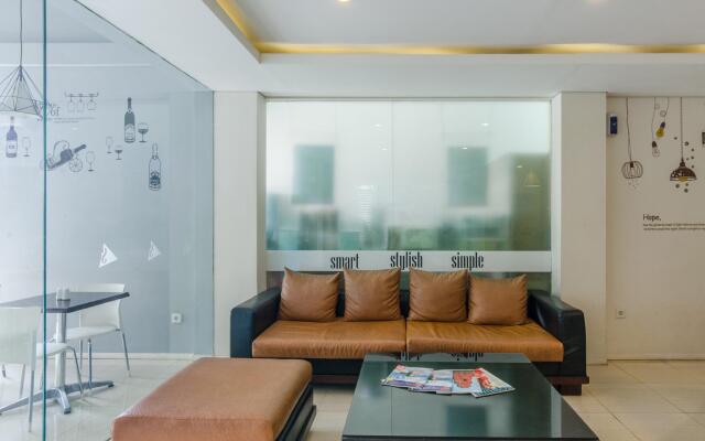 OYO 2854 COZY B&B Seminyak
