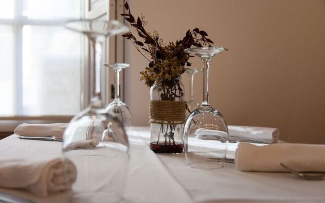 Posada Restaurante La Giraldilla