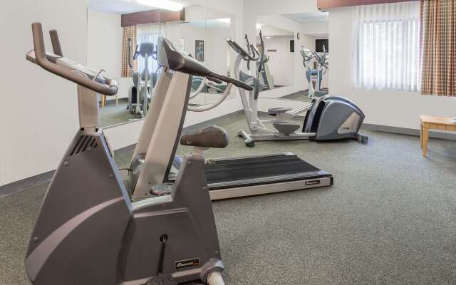 Baymont by Wyndham Janesville