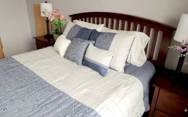 Falcon's Nest Bed & Breakfast