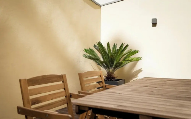 Rivol2 · Wonderful 1BR Next to Rivoli Theatre