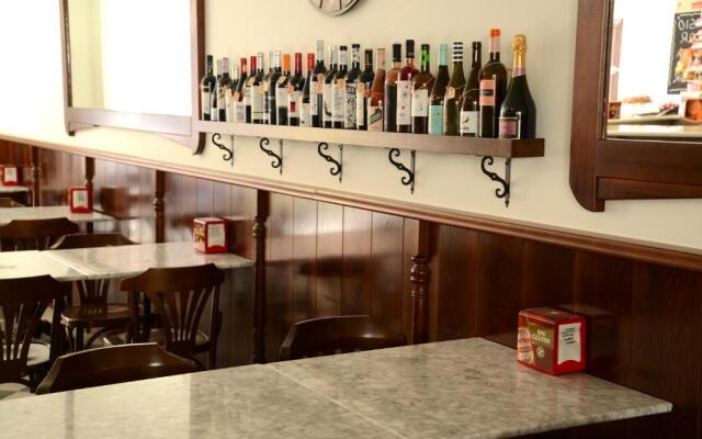 Hostal La Fonda
