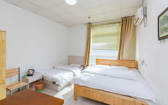 Xiangya Hotel (Suzhou Wuzhong Yinzhong Road Subway Station)