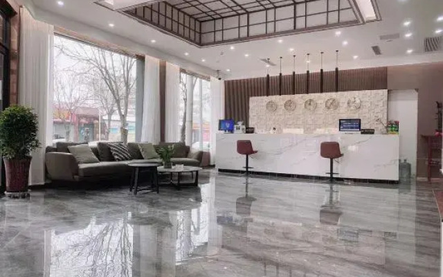 Wojiarunda Fashion Hotel