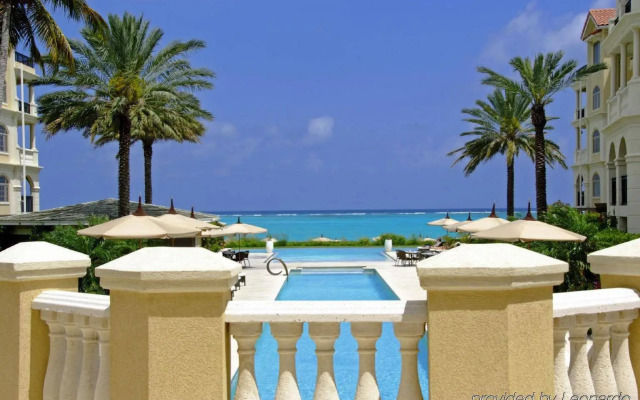 The Somerset on Grace Bay