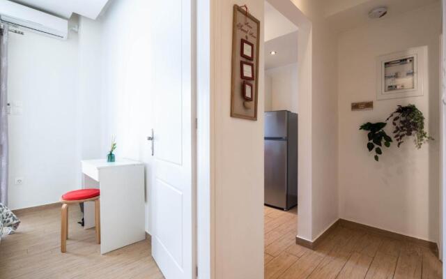 Deluxe Apartment near Acropolis