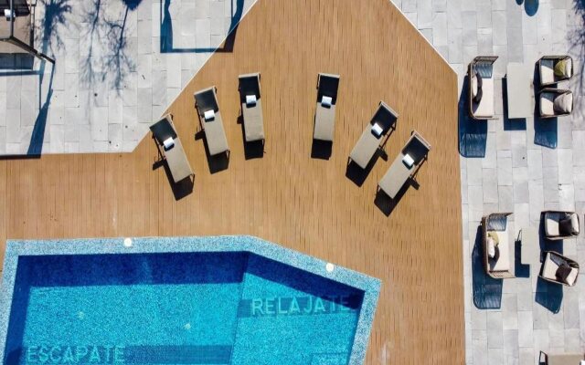 Camino Real Fashion Drive Monterrey