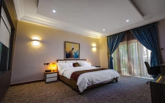 Royal Swiss Apartments and Suites