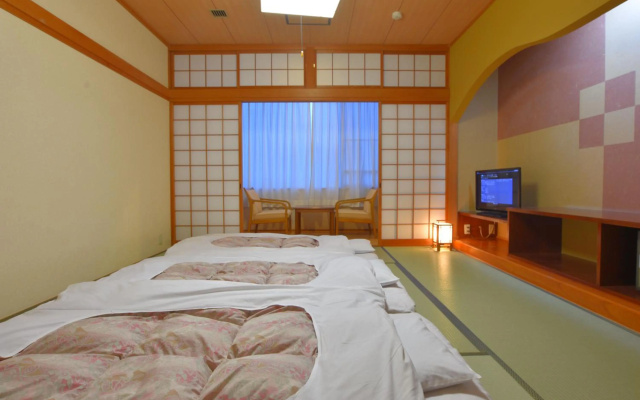Hill Hotel Sunpia Iga – Guest Rooms – Iga