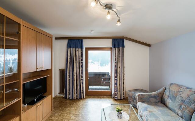 Hilltop Apartment In Taxenbach With Sauna