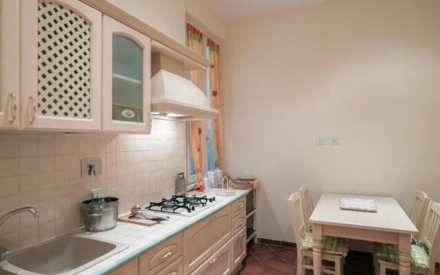 Monti Halldis Apartments