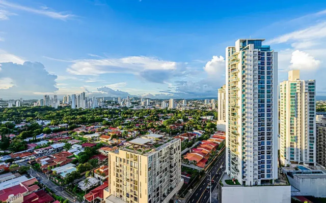 w Prestigious 2BR w Perfect Balcony View