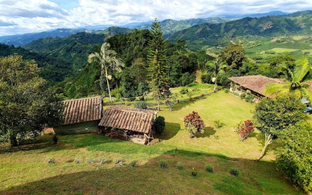 Mirador Turistico Colina del Sol Hotel