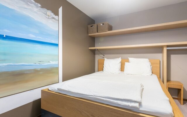 Ground-floor Gem by the Sea