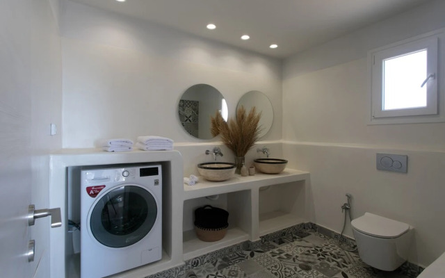 Naxos Skyline Villas