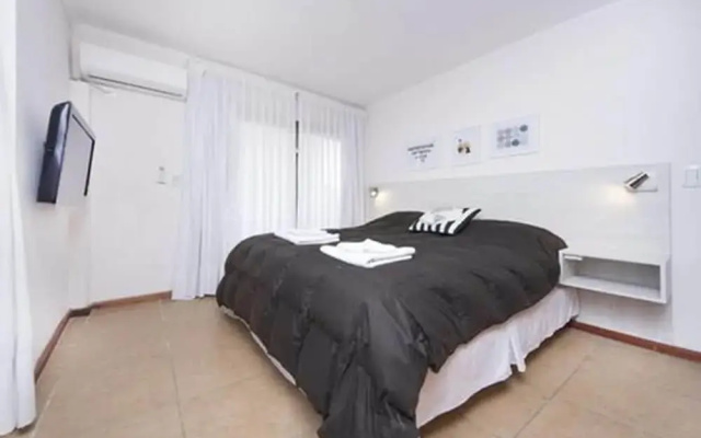 Obispo Salguero X4Z