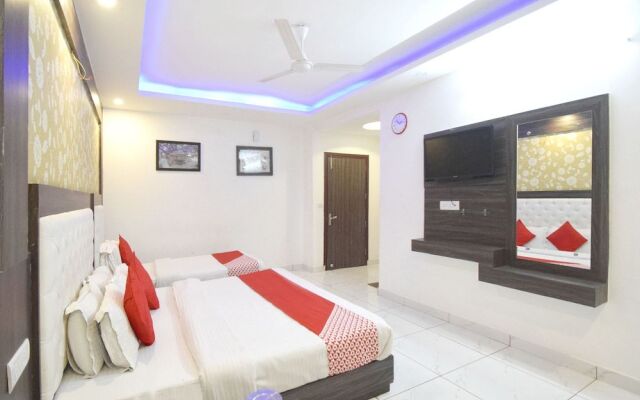 Oyo 16629 Hotel Jp International