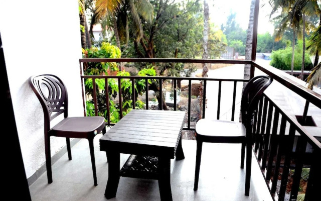 Relax Beach Resort