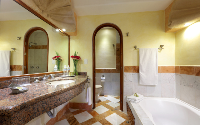 Eurostars Hacienda Vista Real Hotel