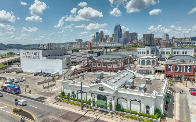 Monmouth Loft 3