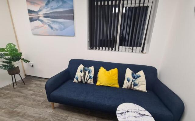 West Street 3-Bed 3-Ensuite Apartment Leicester